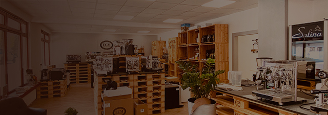 Kaffeevollautomaten und Siebträgermaschinen im Showroom Salina Coffee Center Ravensburg