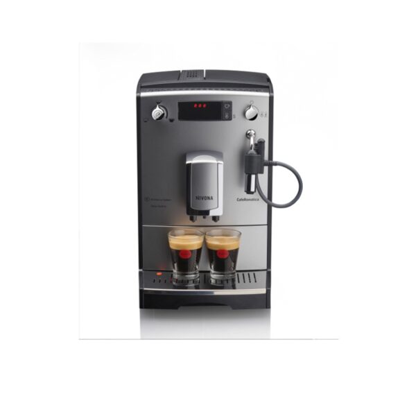 Die Kaffeemaschine Nivona NICR 530 ist ein Vollautomat und leicht zu handhaben.