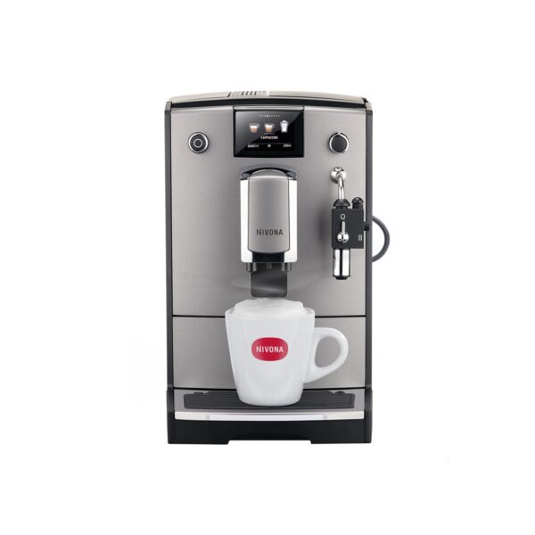 Die Nivona NICR 675 ist eine vollautomatisierte Kaffeemaschine aus der 6er-Baureihe.
